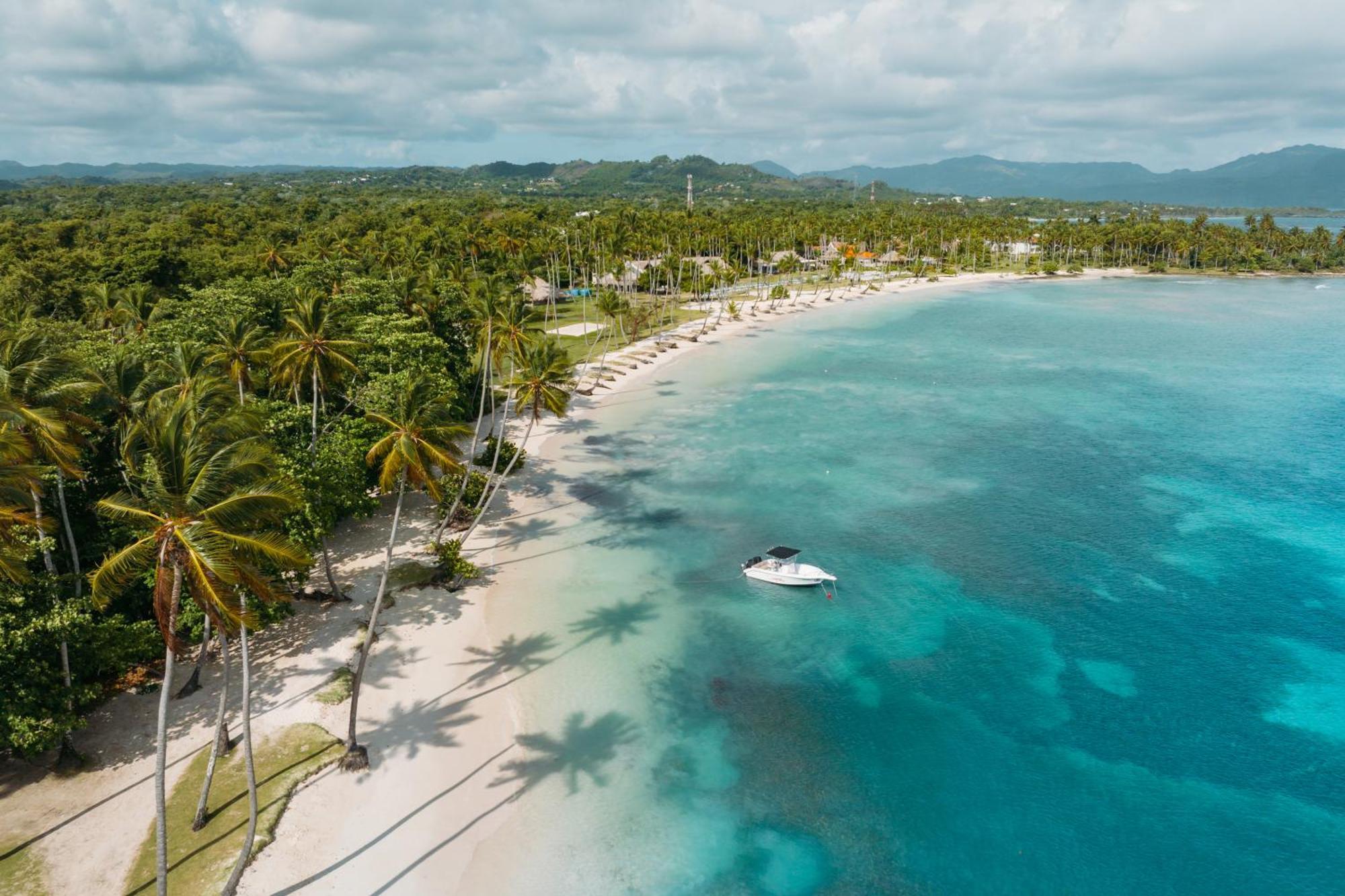 Wyndham Alltra Samana All Inclusive Resort Exterior foto