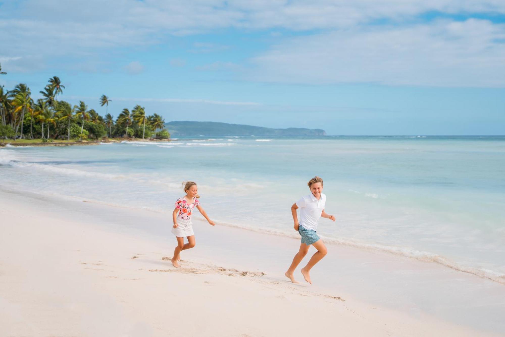 Wyndham Alltra Samana All Inclusive Resort Exterior foto